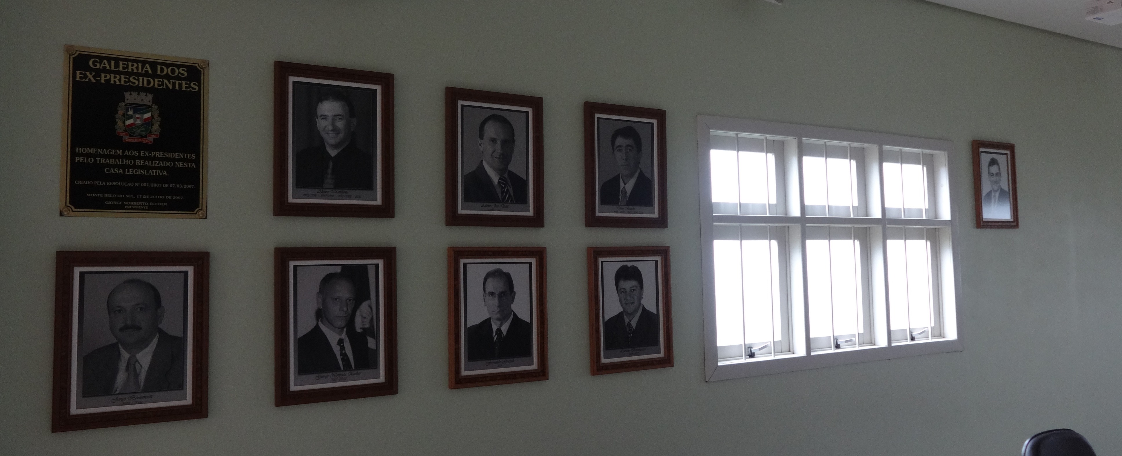 Galeria ex presidentes2.jpg