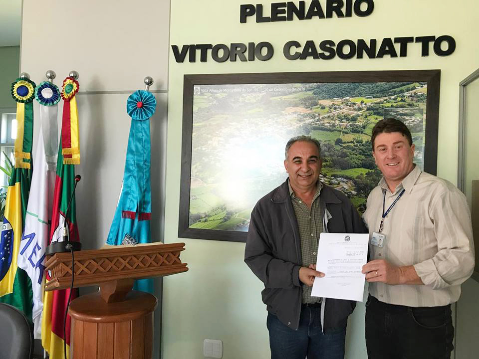 Assessor parlamentar Edinei Selli visita Monte Belo do Sul