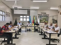 Câmara aprova três projetos em sessão extraordinária 