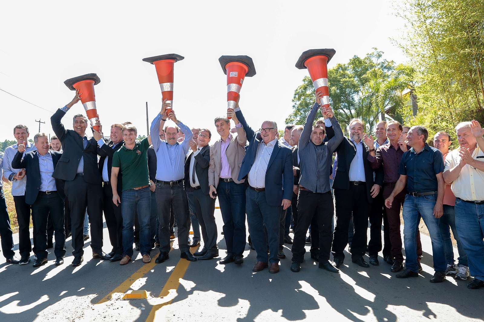 Câmara de Vereadores de Monte Belo do Sul participa da revitalização da ERS-431