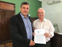 Carta Aberta elaborada no II Fórum de Debate do Setor Vitivinícola é entregue