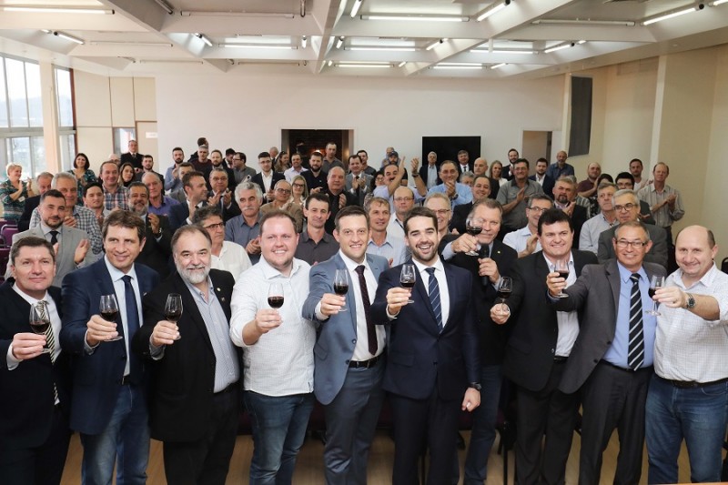 Na abertura da Fenavinho, confirmação do fim da substituição tributária para setor vitivinícola em setembro deste ano