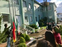Semana da Pátria com arriamento da Bandeira d