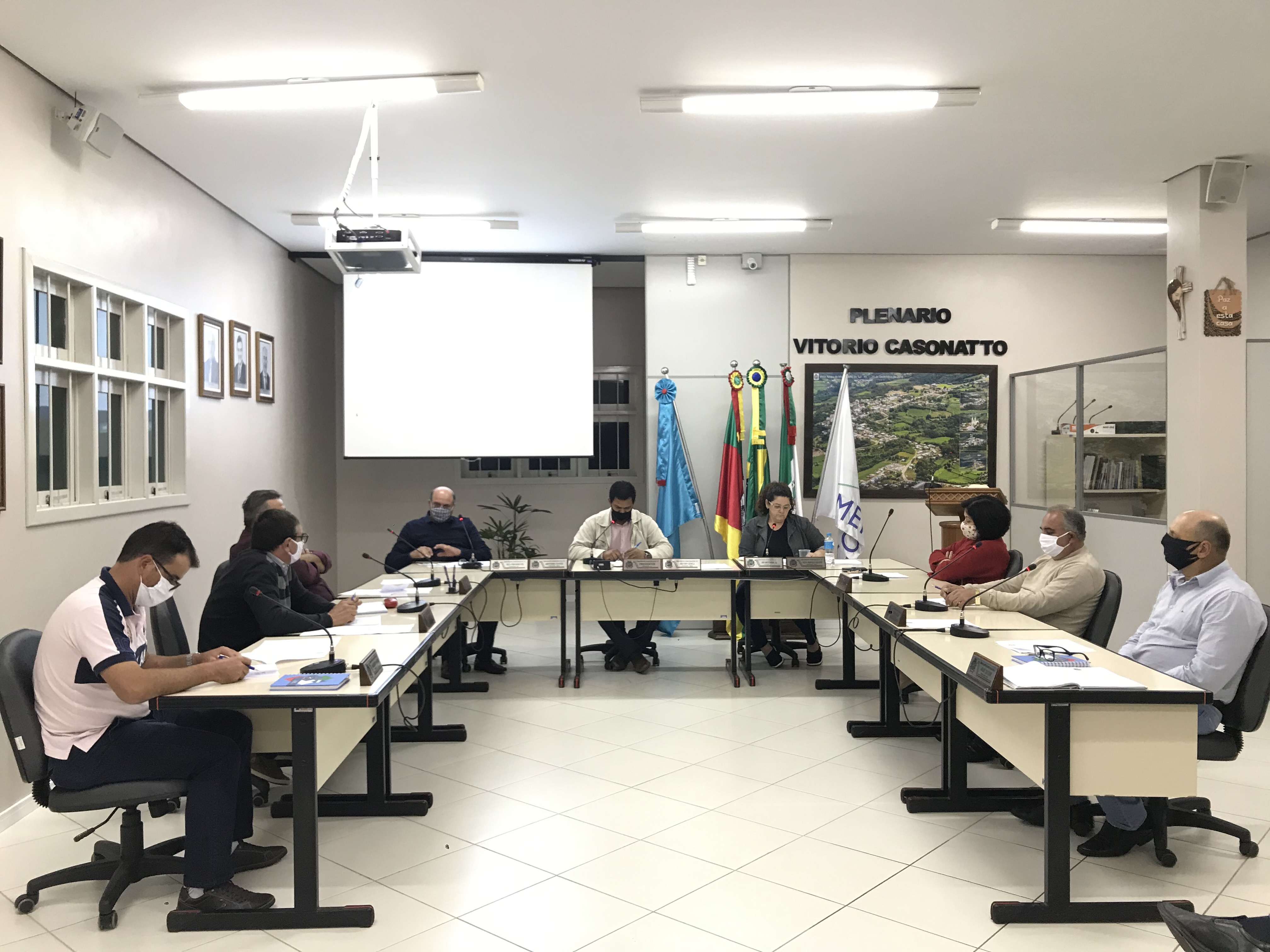 Vereadores aprovam projeto que  abre crédito especial